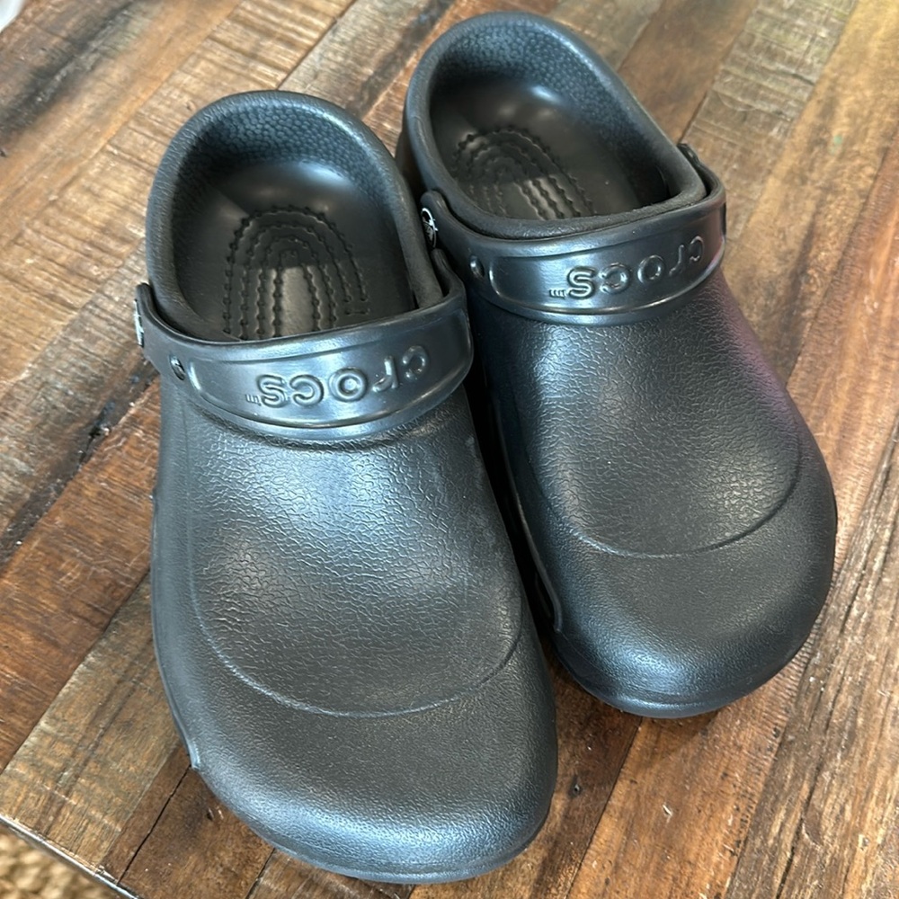 Black crocs size 8 wore one time